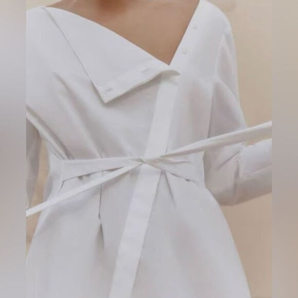 Guyana Elegant White Asymmetrical Blouse, XS - Picture 2 of 11